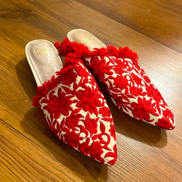 Miista Shoes - E8 Miista embroidered mules